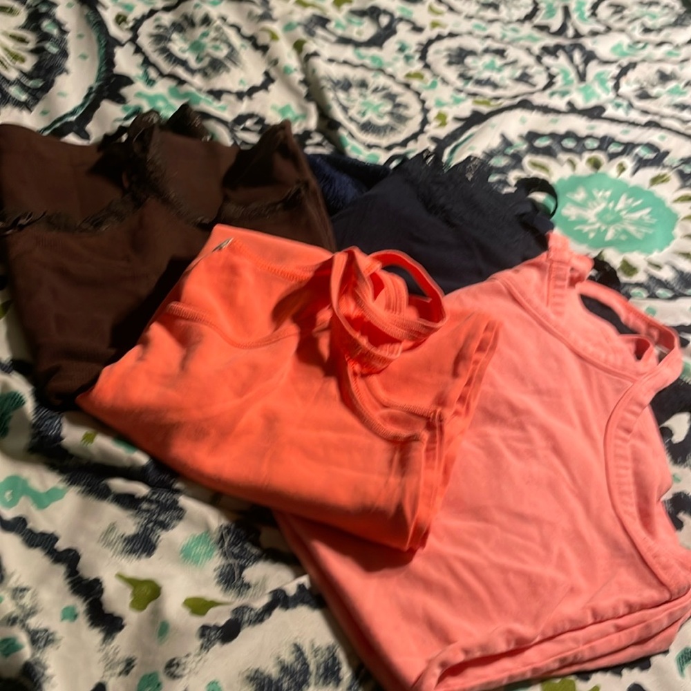 Lot of mostly Large & X- Large Tanks, Brand Variety